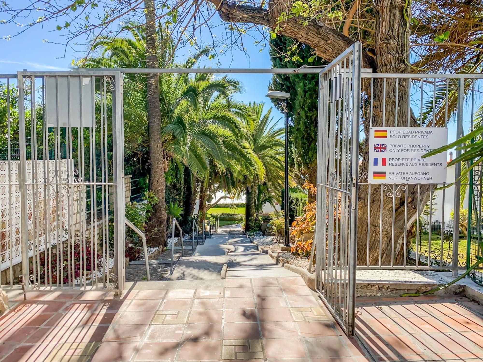Suite Eden Torremolinos Exterior foto